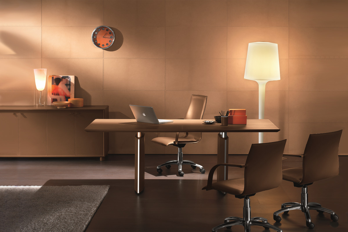 Epico Executive Desk by Polflex