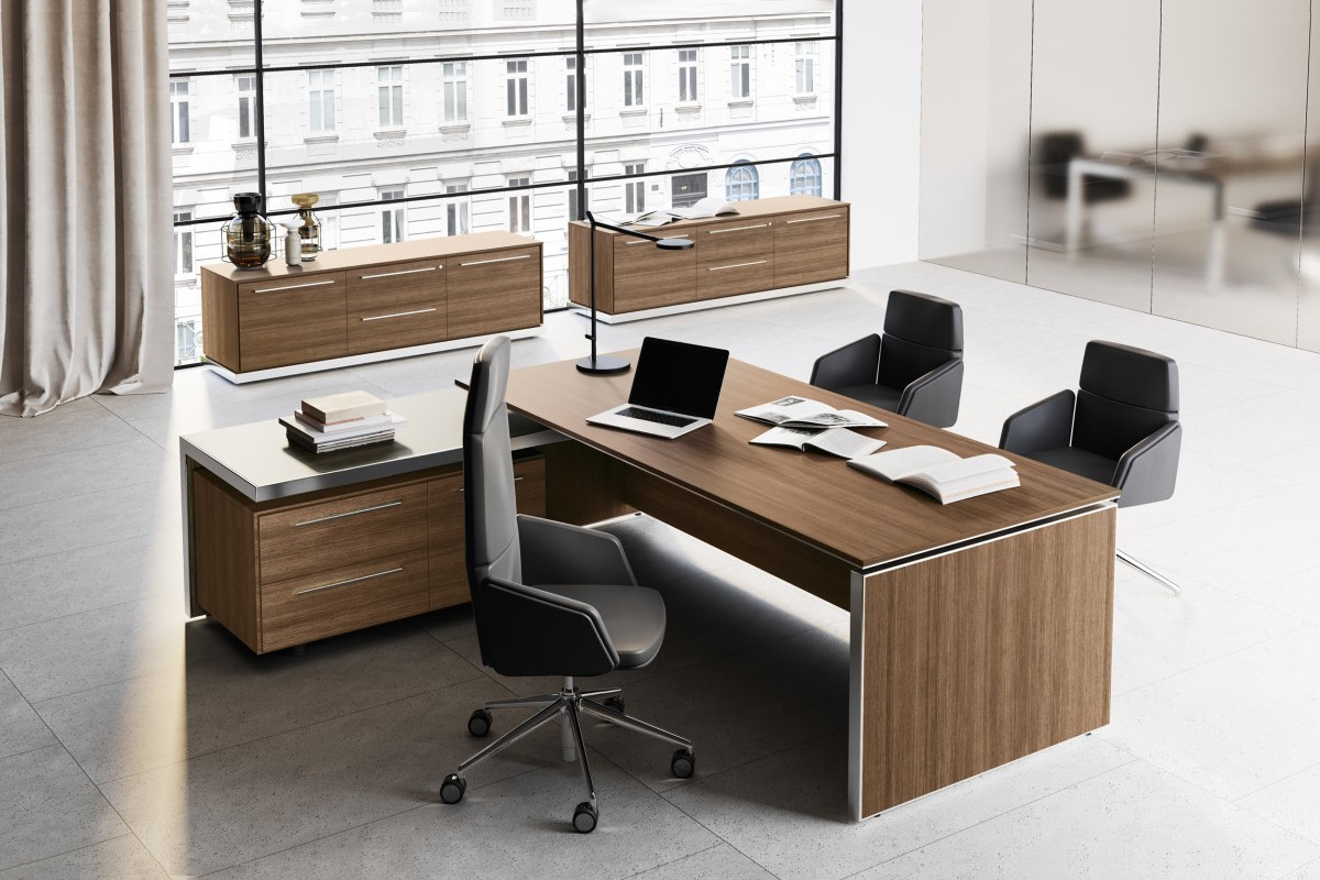 Eos Executive desk by LAS