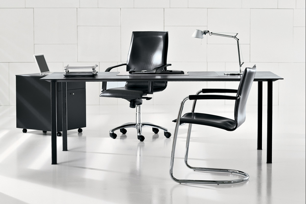 Executive desk Consilium by Polflex